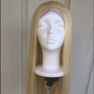 Blonde lace front